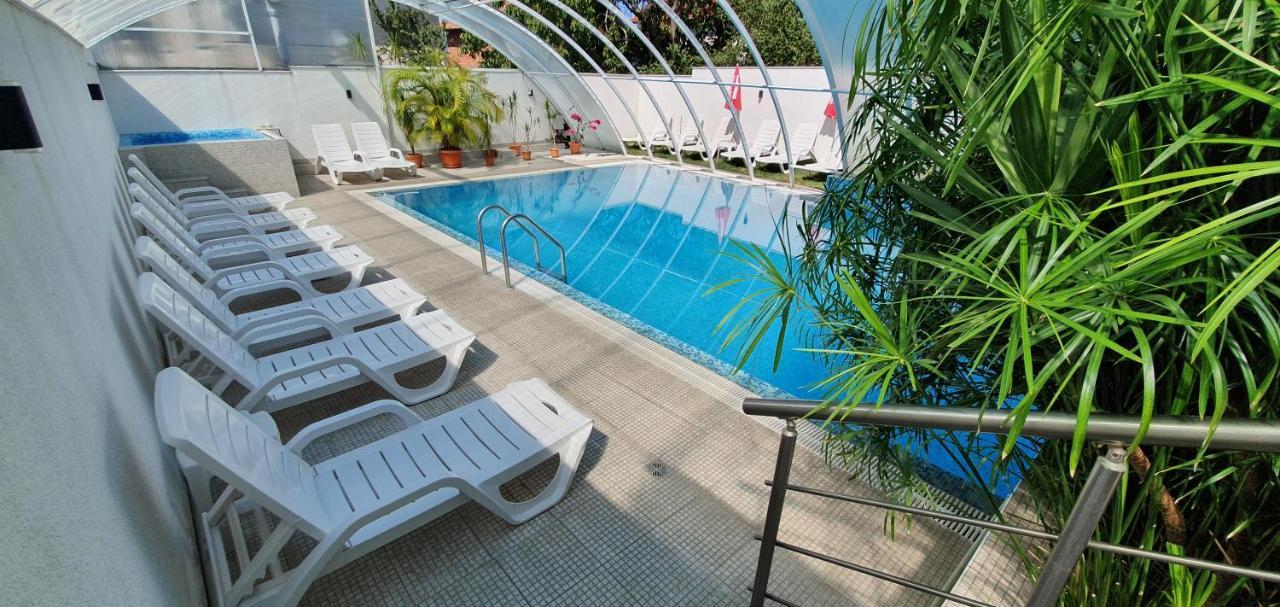 Аpart Hotel & Spa サパレヴァ・バニャ エクステリア 写真